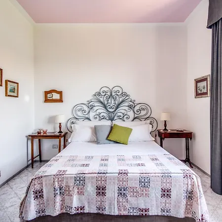 Apartament M *