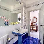Apartment M